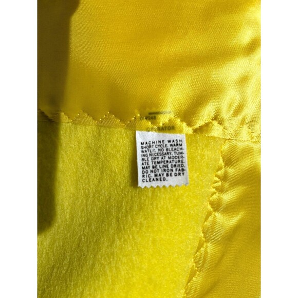 Vintage Handcrafted Thermal Fleece Blanket Sateen Trimmed 65" x 91" Twin New - Picture 12 of 16